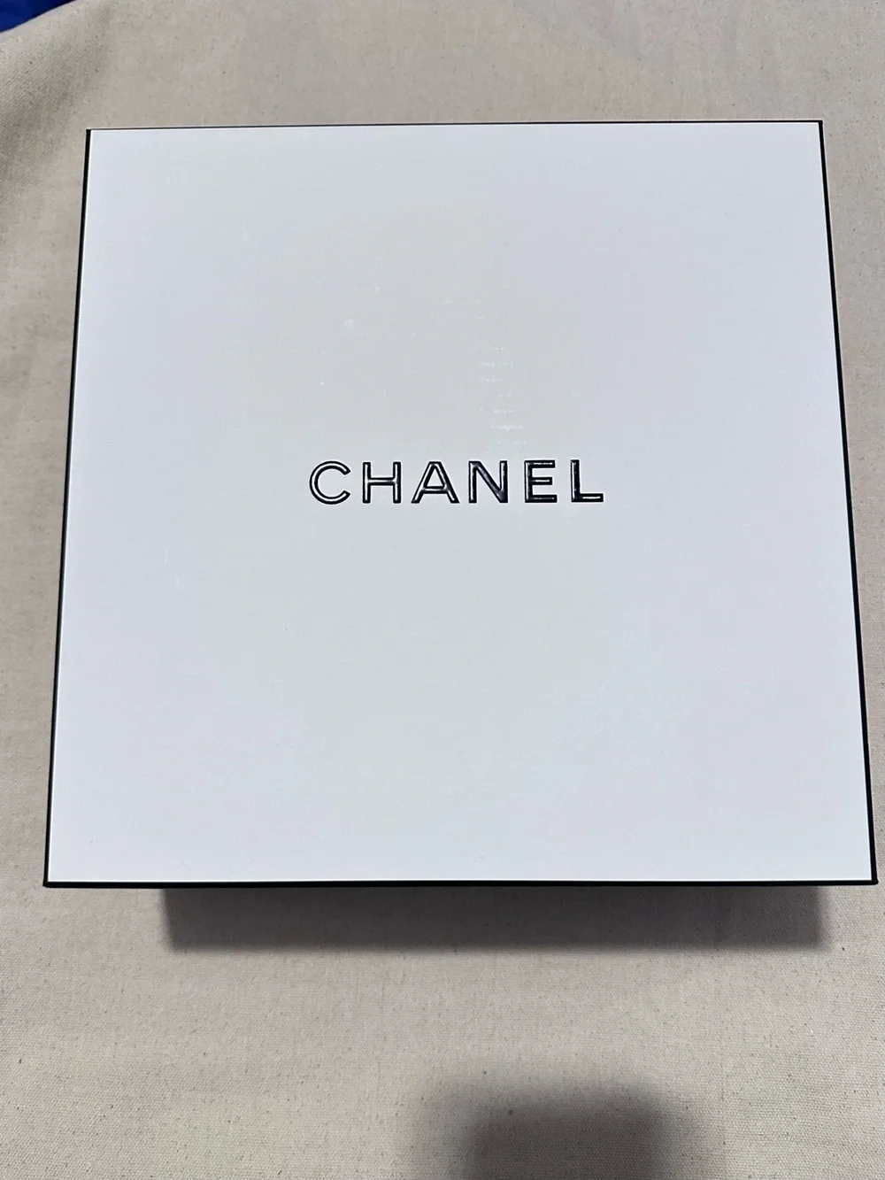 CHANEL | Box | Large White and Black Logo Gift Box